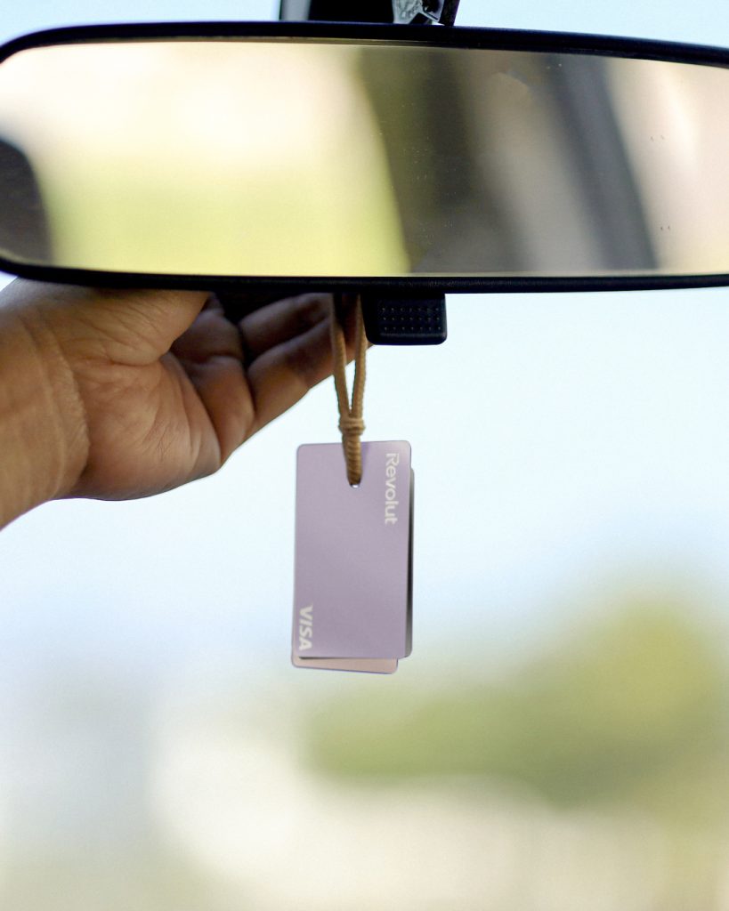 Revolut shared its exclusive Metal card, promising customers a slew of benefits, including up to 1% cashback in fiat or cryptocurrency.
